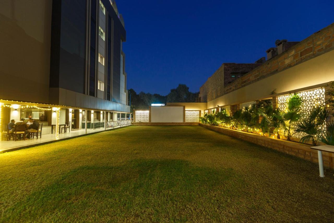 Mango Hotels Jodhpur Jodhpur  Buitenkant foto